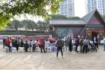  体医融合 战胜卒中——建水县人民医院开展第19个“世界卒中日”多学科义诊活动